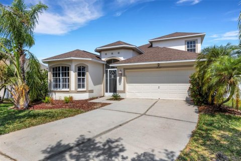 House in Ruskin, Florida 3 bedrooms, 230.68 sq.m. № 1681034 - photo 1