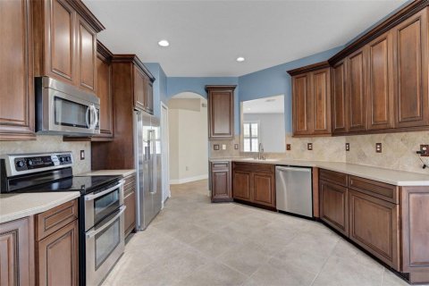 House in Ruskin, Florida 3 bedrooms, 230.68 sq.m. № 1681034 - photo 13