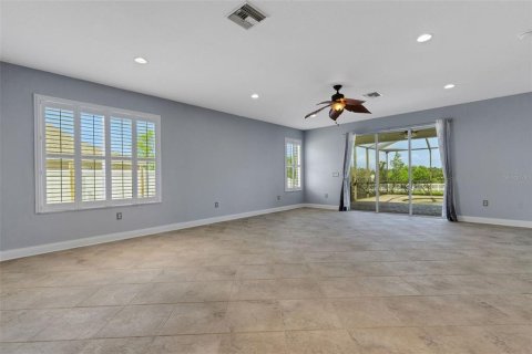 House in Ruskin, Florida 3 bedrooms, 230.68 sq.m. № 1681034 - photo 10