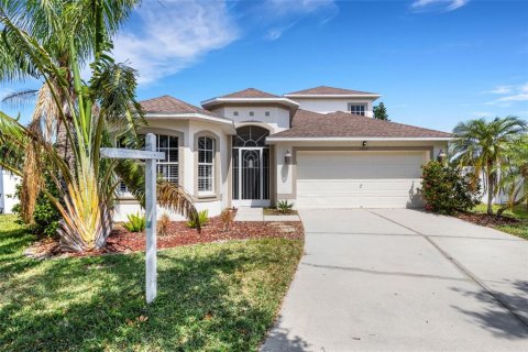 House in Ruskin, Florida 3 bedrooms, 230.68 sq.m. № 1681034 - photo 2
