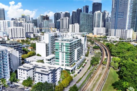 Снять в аренду кондоминиум в Майами, Флорида 1 спальня, 45.34м2, № 1990806 - фото 28