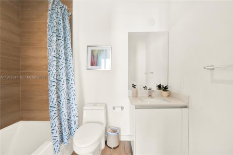 Снять в аренду кондоминиум в Майами, Флорида 1 спальня, 45.34м2, № 1990806 - фото 12