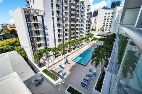 Снять в аренду кондоминиум в Майами, Флорида 1 спальня, 45.34м2, № 1990806 - фото 26