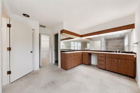 Villa ou maison à vendre à Tampa, Floride: 5 chambres, 407.56 m2 № 2279838 - photo 19