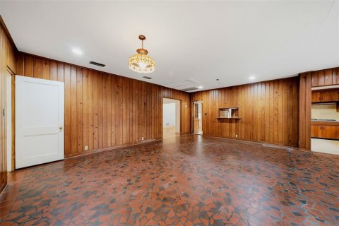 Villa ou maison à vendre à Tampa, Floride: 5 chambres, 407.56 m2 № 2279838 - photo 14