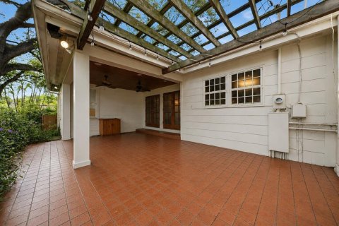 Villa ou maison à vendre à Tampa, Floride: 5 chambres, 407.56 m2 № 2279838 - photo 27