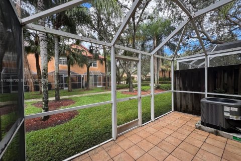 Adosado en alquiler en Weston, Florida, 3 dormitorios, 134.06 m2 № 2059664 - foto 15