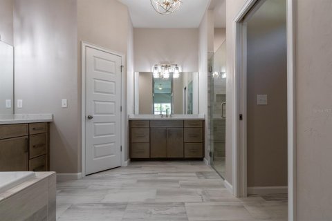 Villa ou maison à vendre à Gainesville, Floride: 4 chambres, 216.93 m2 № 1562471 - photo 16
