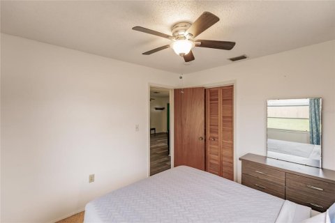Casa en alquiler en Englewood, Florida, 2 dormitorios, 84.54 m2 № 1722509 - foto 19