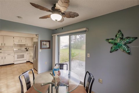 Casa en alquiler en Englewood, Florida, 2 dormitorios, 84.54 m2 № 1722509 - foto 13
