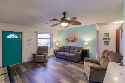 Casa en alquiler en Englewood, Florida, 2 dormitorios, 84.54 m2 № 1722509 - foto 6