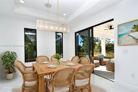 Casa en venta en Lehigh Acres, Florida, 5 dormitorios № 1993008 - foto 16