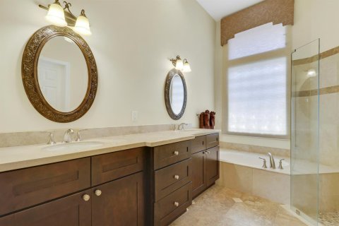 Casa en venta en West Palm Beach, Florida, 3 dormitorios, 196.21 m2 № 2358014 - foto 16