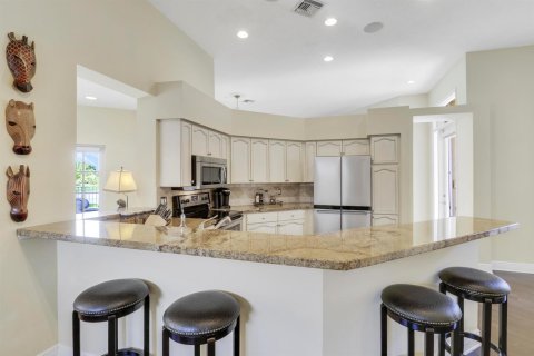Casa en venta en West Palm Beach, Florida, 3 dormitorios, 196.21 m2 № 2358014 - foto 7