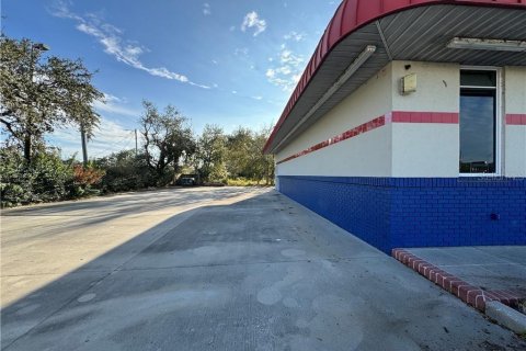 Immobilier commercial à vendre à Sebring, Floride: 319.58 m2 № 2436770 - photo 2