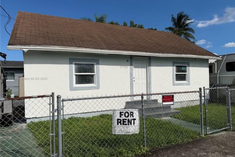 Villa ou maison à louer à North Miami Beach, Floride: 2 chambres, 60.48 m2 № 2018650 - photo 6