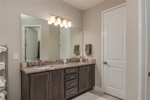 Duplex in OCALA PRESERVE in Ocala, Florida 2 bedrooms, 127.09 sq.m. № 1679608 - photo 11