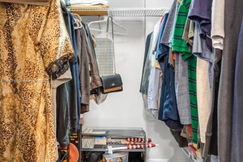 Copropriété à vendre à Pembroke Pines, Floride: 2 chambres, 79.15 m2 № 2021378 - photo 17