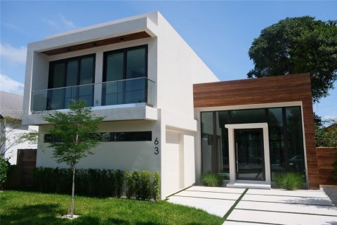 Villa ou maison à vendre à Miami, Floride: 5 chambres, 249.91 m2 № 1942769 - photo 3