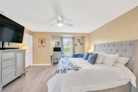 Touwnhouse à vendre à Riverview, Floride: 3 chambres, 169.45 m2 № 1881419 - photo 21
