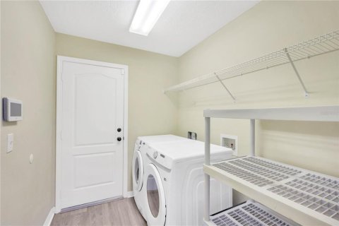 Touwnhouse à vendre à Riverview, Floride: 3 chambres, 169.45 m2 № 1881419 - photo 16