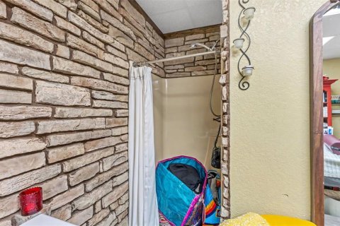 Купить коммерческую недвижимость в Бартоу, Флорида 157.93м2, № 2218603 - фото 19