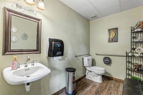 Купить коммерческую недвижимость в Бартоу, Флорида 157.93м2, № 2218603 - фото 8