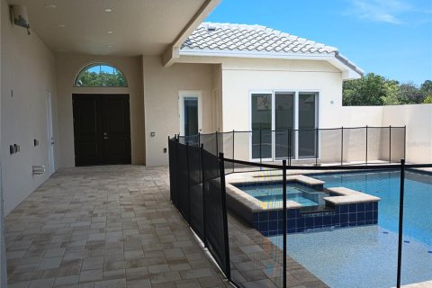 House in Palm Coast, Florida 4 bedrooms, 220.74 sq.m. № 1780535 - photo 4
