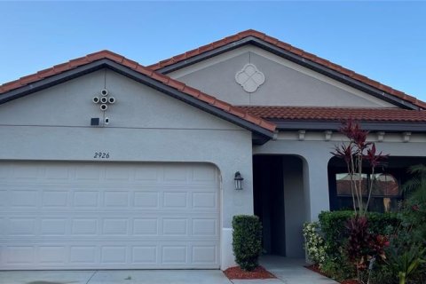 Casa en alquiler en Kissimmee, Florida, 3 dormitorios, 179.77 m2 № 1875892 - foto 1
