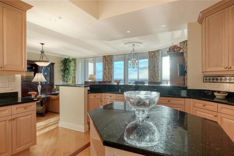 Condominio en venta en Sarasota, Florida, 4 dormitorios, 358.7 m2 № 2430918 - foto 30