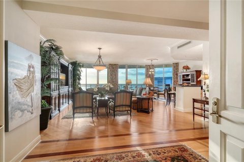 Condominio en venta en Sarasota, Florida, 4 dormitorios, 358.7 m2 № 2430918 - foto 26