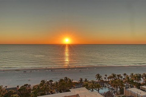 Condominio en venta en Sarasota, Florida, 4 dormitorios, 358.7 m2 № 2430918 - foto 24