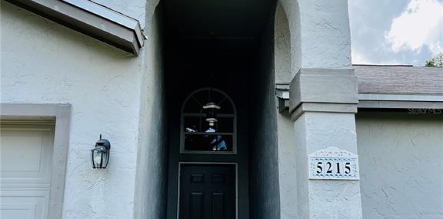 Casa en Lakeland, Florida 3 dormitorios, 104.89 m2 № 1917533
