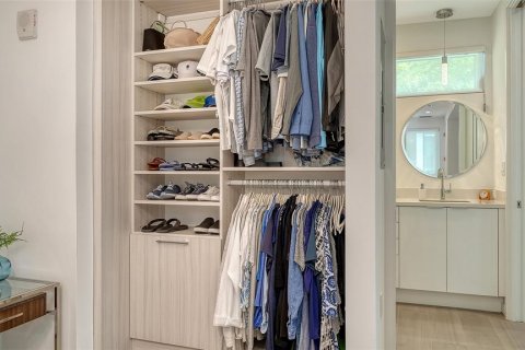 Copropriété à vendre à Sarasota, Floride: 1 chambre, 69.58 m2 № 2123732 - photo 25