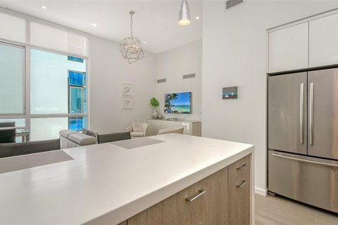 Copropriété à vendre à Sarasota, Floride: 1 chambre, 69.58 m2 № 2123732 - photo 23