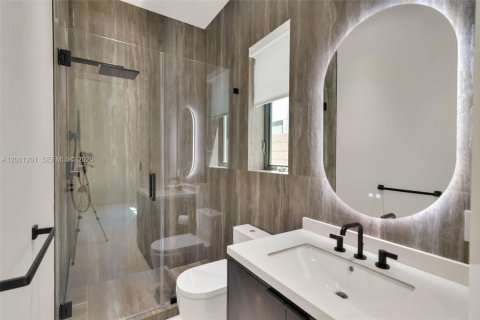 Купить виллу или дом в Майами, Флорида 6 спален, 398.27м2, № 2154241 - фото 22