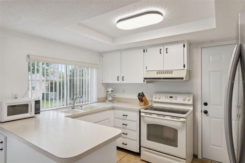 House in Hudson, Florida 2 bedrooms, 108.97 sq.m. № 1774111 - photo 17