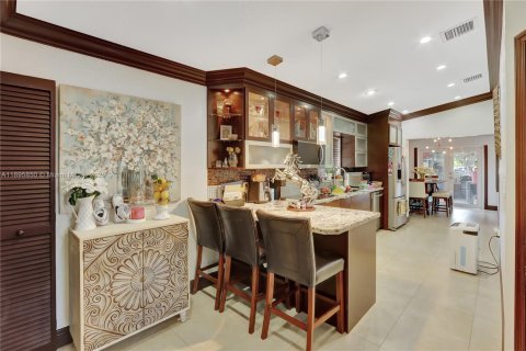 Immobilier commercial à vendre à Miami Gardens, Floride: 163.23 m2 № 1950249 - photo 11