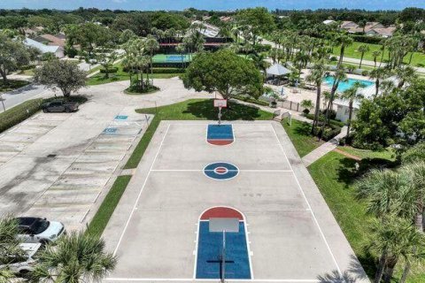 House in Jupiter, Florida 3 bedrooms, 194.07 sq.m. № 2088033 - photo 22