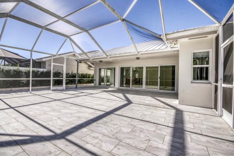 House in Jupiter, Florida 3 bedrooms, 194.07 sq.m. № 2088033 - photo 19