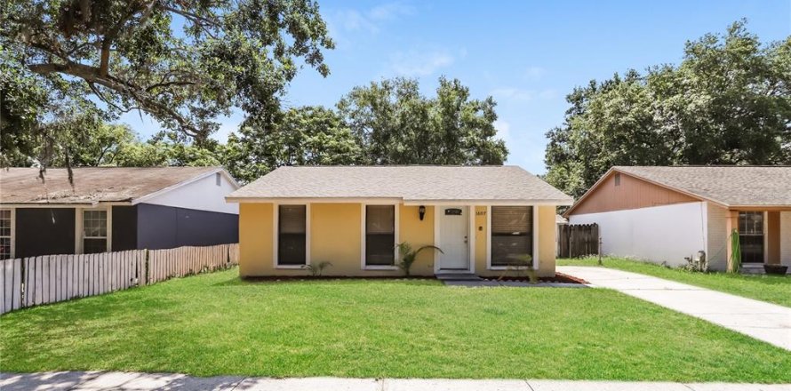 Casa en Tampa, Florida 3 dormitorios, 101.17 m2 № 1880773