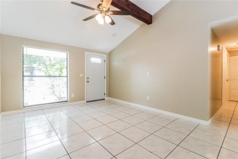House in Tampa, Florida 3 bedrooms, 101.17 sq.m. № 1880773 - photo 5