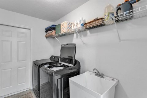 Villa ou maison à vendre à Lakeland, Floride: 3 chambres, 182.09 m2 № 2157904 - photo 25