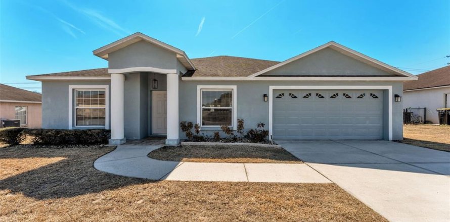 Villa ou maison à Lakeland, Floride 3 chambres, 182.09 m2 № 2157904