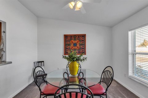 Villa ou maison à vendre à Lakeland, Floride: 3 chambres, 182.09 m2 № 2157904 - photo 10
