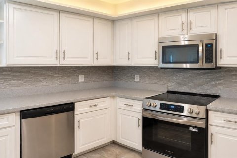 Copropriété à vendre à Bradenton, Floride: 2 chambres, 125.6 m2 № 2342544 - photo 12