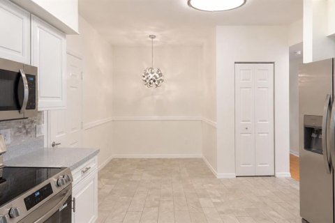 Copropriété à vendre à Bradenton, Floride: 2 chambres, 125.6 m2 № 2342544 - photo 13