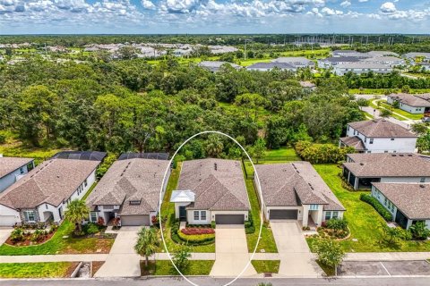 House in Sarasota, Florida 4 bedrooms, 198.35 sq.m. № 1813568 - photo 3
