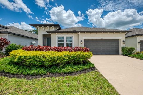 House in Sarasota, Florida 4 bedrooms, 198.35 sq.m. № 1813568 - photo 7