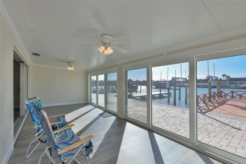 Casa en venta en Saint Petersburg, Florida, 2 dormitorios, 153.29 m2 № 2103503 - foto 15